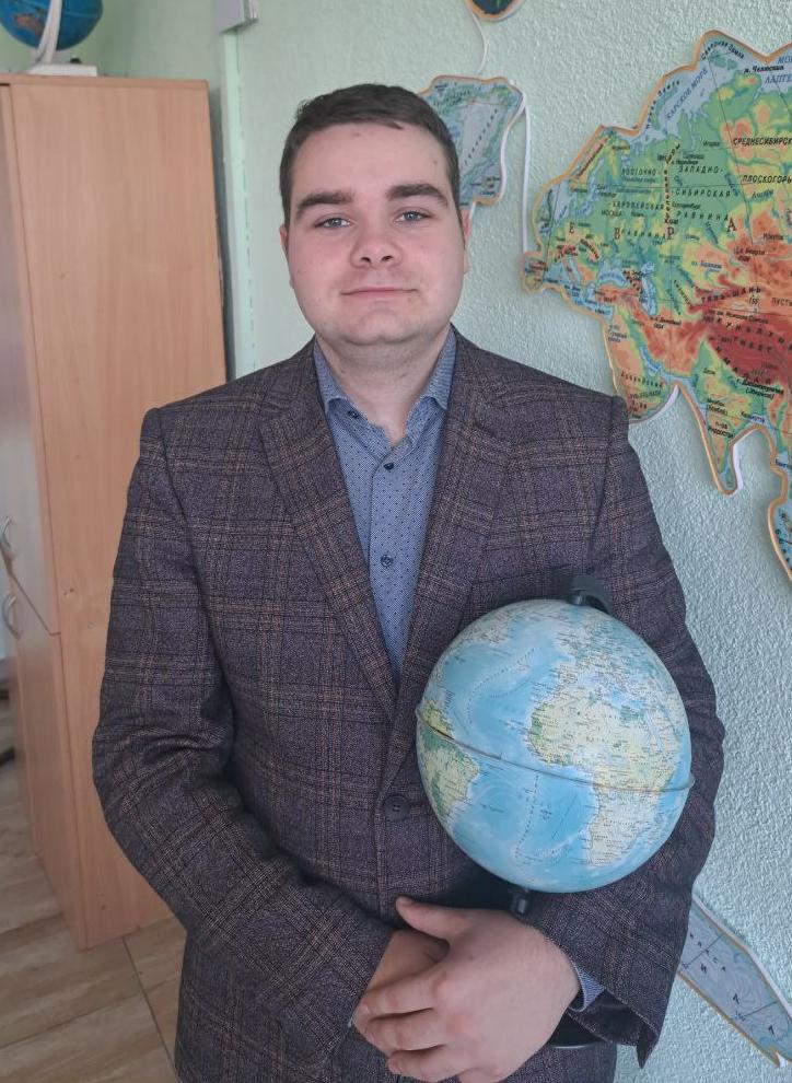 Емельянов Глеб Олегович.